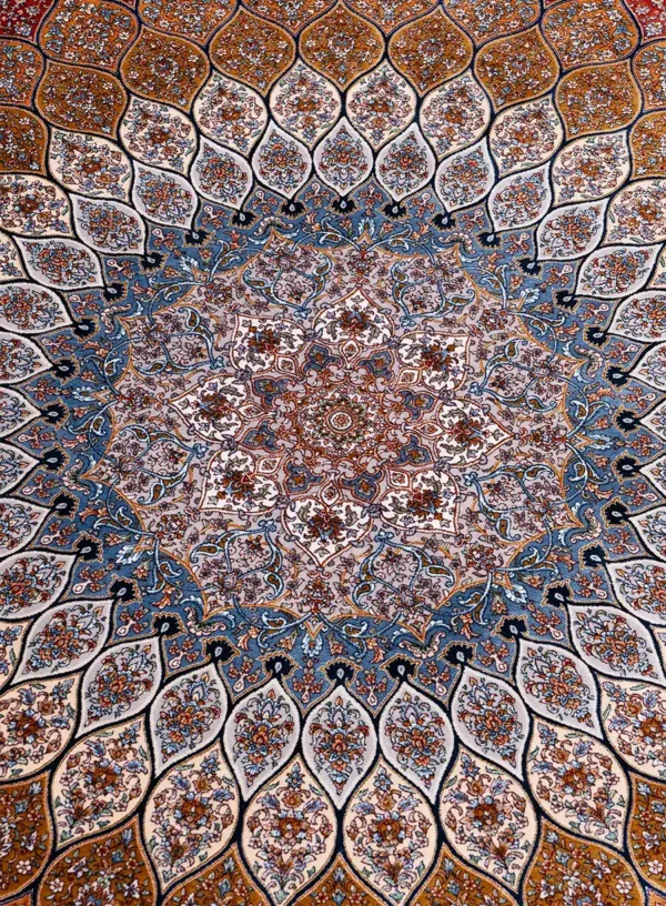 فرش ابریشمی زیر گنبدی | کلکسیون کاشان - تصویر 2